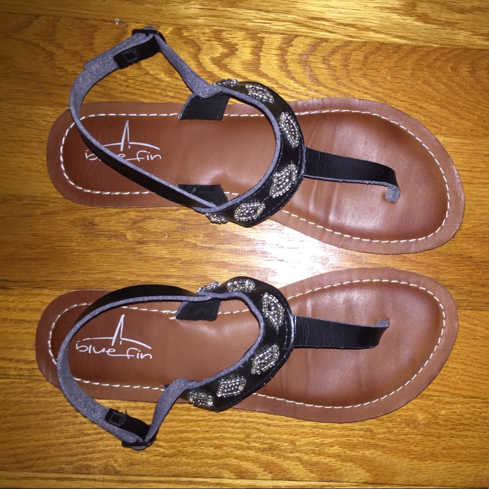 Size 8 Blue fin sandals